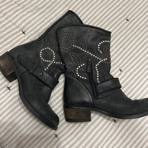 Guess studded boots